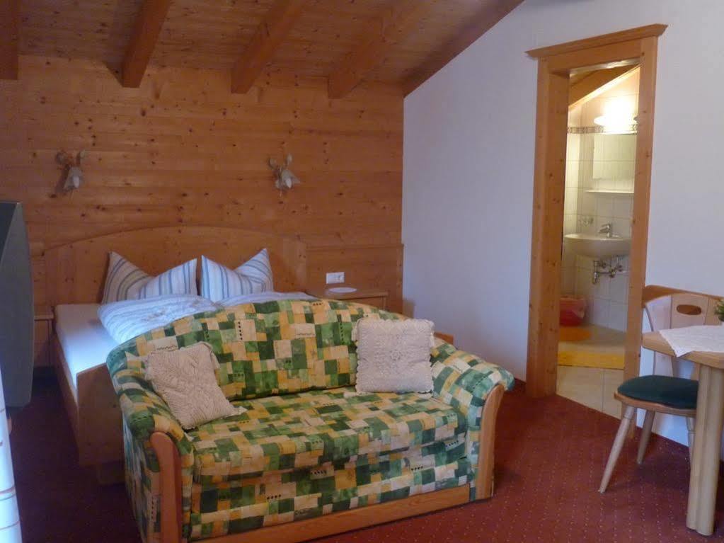 Haus Bergzauber Apartment Neustift im Stubaital Exterior photo